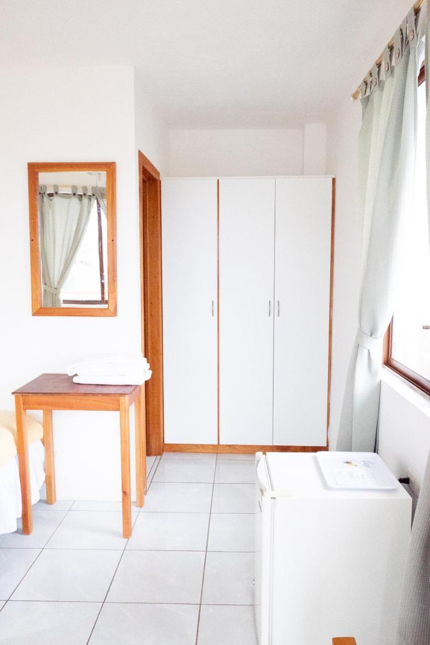 Hostal Santa Maria Floreana Экстерьер фото